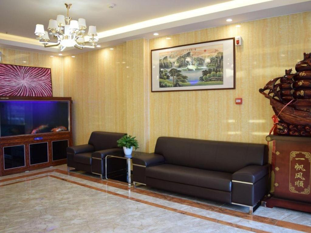 Greentree Inn Zhengzhou Xinzheng City Longhu Town Xiangyun Road Express Hotel Zewnętrze zdjęcie