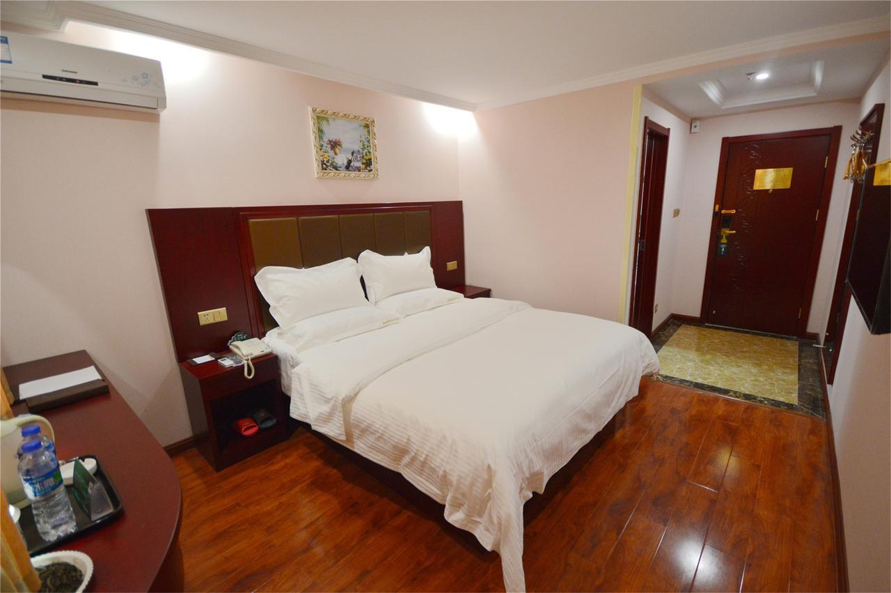Greentree Inn Zhengzhou Xinzheng City Longhu Town Xiangyun Road Express Hotel Zewnętrze zdjęcie