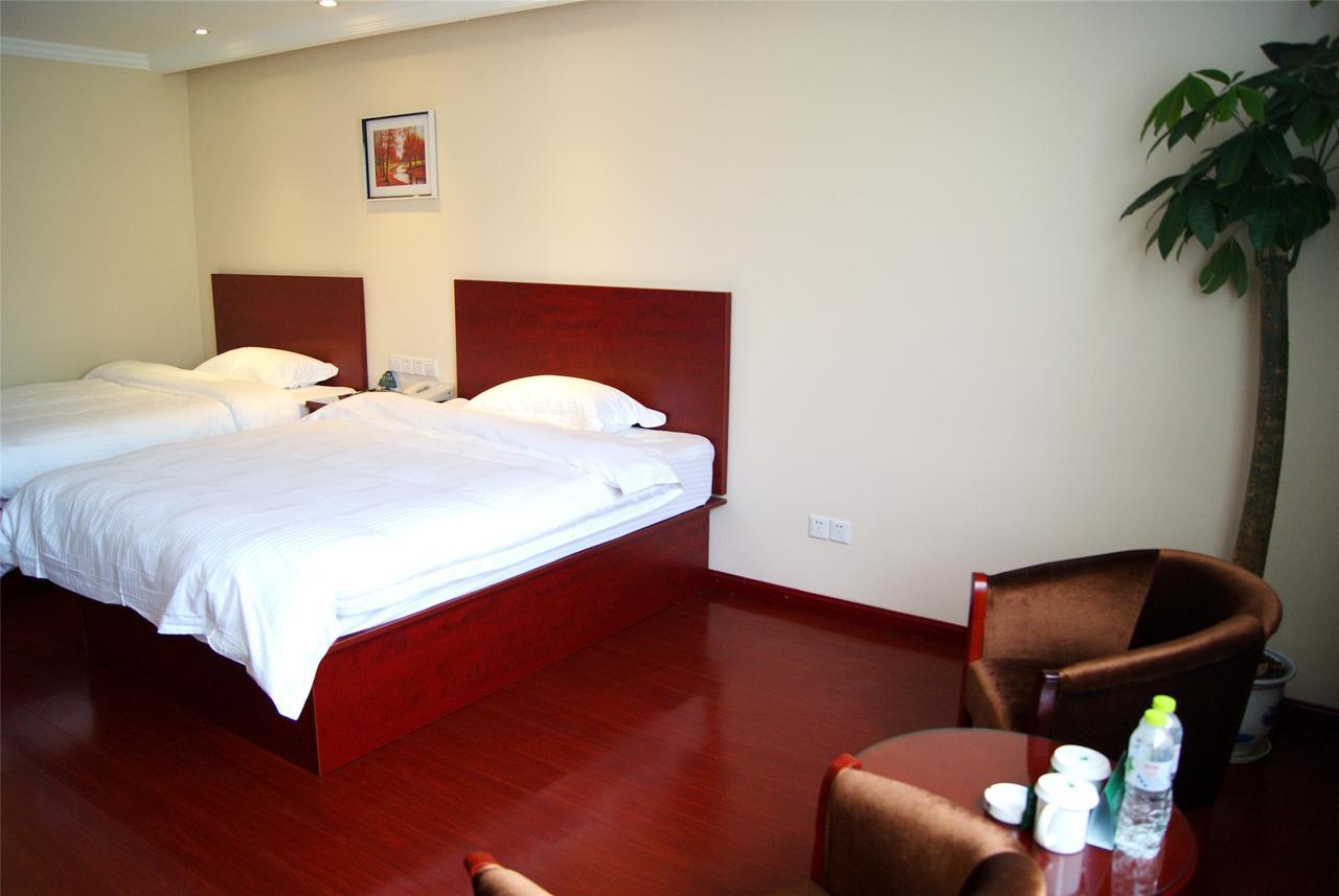 Greentree Inn Zhengzhou Xinzheng City Longhu Town Xiangyun Road Express Hotel Zewnętrze zdjęcie