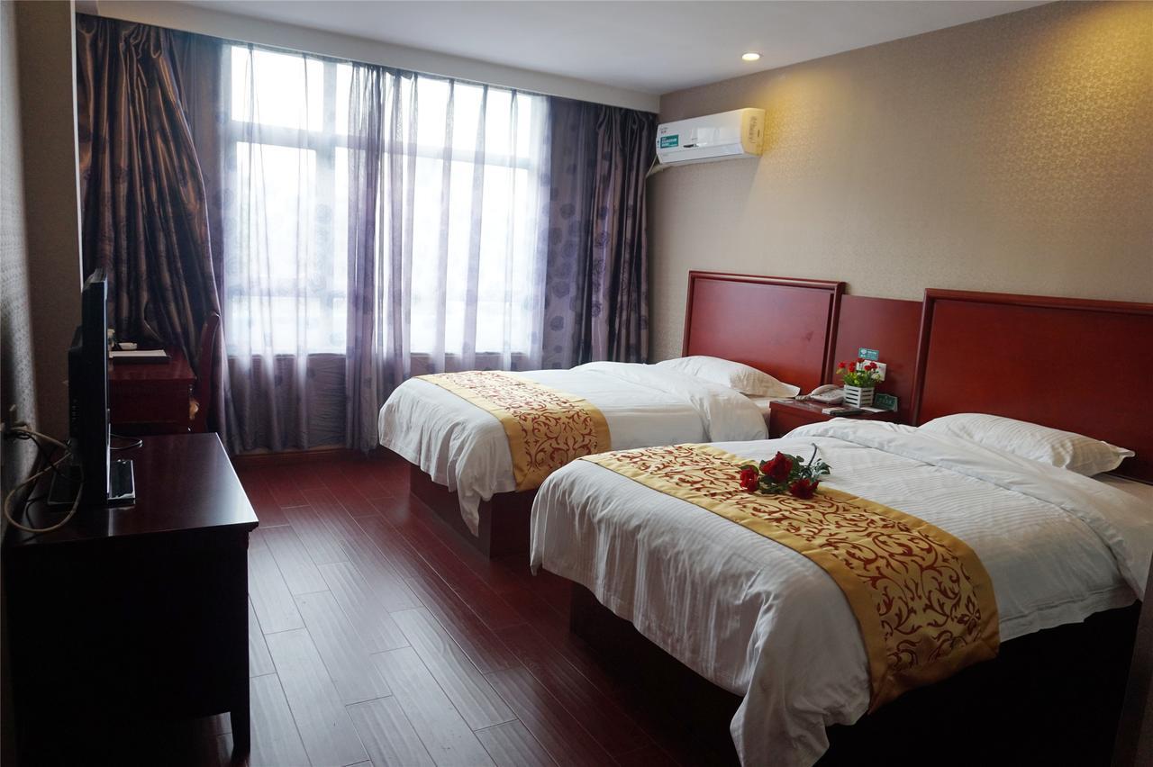 Greentree Inn Zhengzhou Xinzheng City Longhu Town Xiangyun Road Express Hotel Zewnętrze zdjęcie